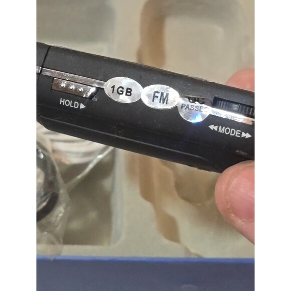 1 G Mp3 Media Player Direct Tested Working New - Picture 3 of 8